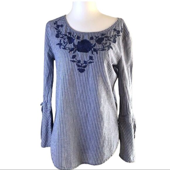 NEW York & Company blue striped embroidered top long sleeves size small - Picture 1 of 10